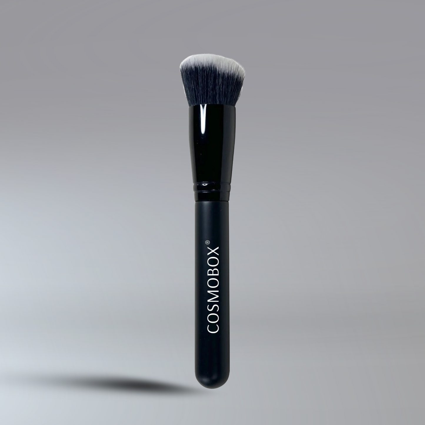 STIPPLE & BLEND FOUNDATION BRUSH